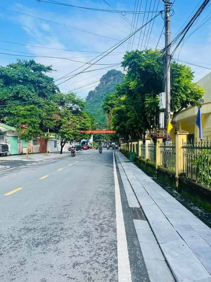 Đất thổ cư đường Hải Thượng Lãn Ông, phường Minh Khai, 85m² - Giá chỉ 1 tỷ, thương lượng!