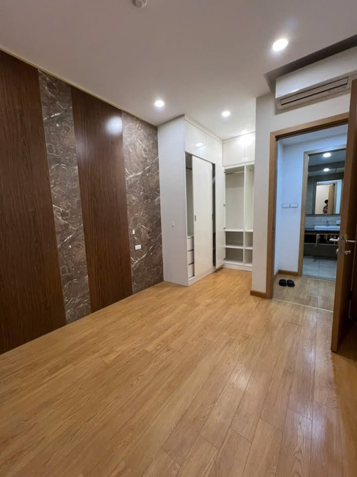 Căn hộ Chelsea Residences Yên Hòa 60m² giá chỉ 12 triệu - Nhận nhà ngay!