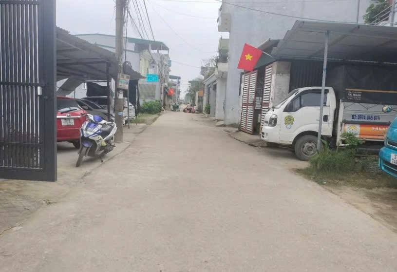 Đất nền Khối 1 Vinh Tân 100m² giá 3 tỷ - Đường ô tô vào tận nơi!