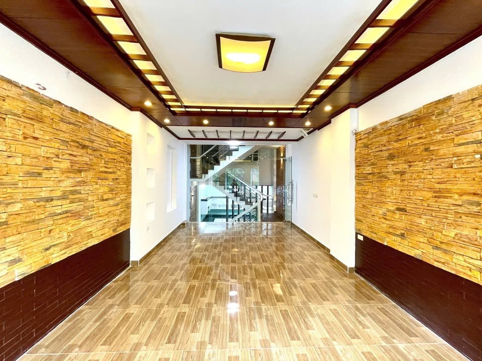 Bán nhà mặt đường Phan Bội Châu, Hồng Bàng, Hải Phòng, 50m² - Kinh doanh tốt, giá 14 tỷ!