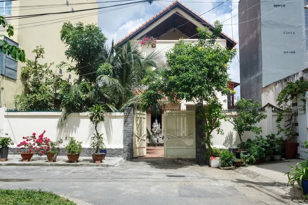 Bán nhà mặt tiền đường Nguyễn Thị Thập, quận 7 - Diện tích 480m² - Xây dựng cao tầng