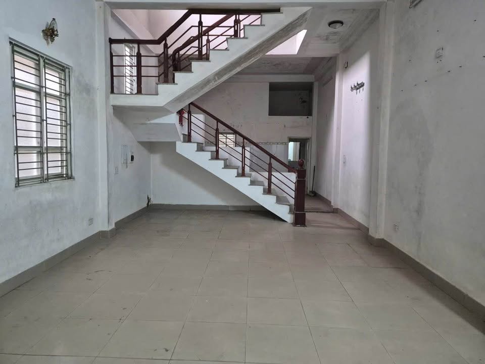 Nhà 2 tầng phường Ngọc Trạo 60m² giá 2 tỷ - Hàng hiếm chưa qua đầu tư!