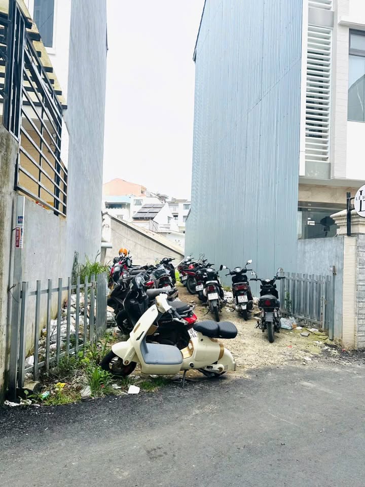 Bán Lô Đất Đường Phù Đổng Thiên Vương Đà Lạt 75m² - Địa điểm lý tưởng cho đầu tư!