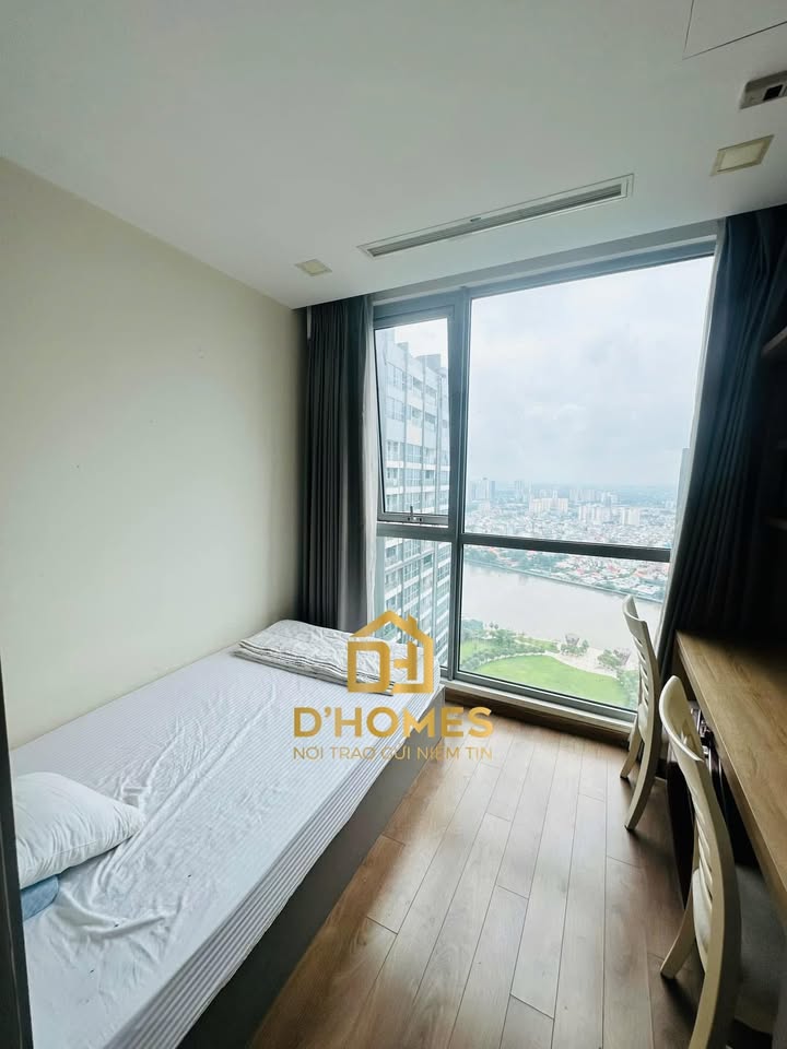 Căn hộ Vinhomes Central Park 78m² giá 11.7 tỷ - View trực diện sông lý tưởng!