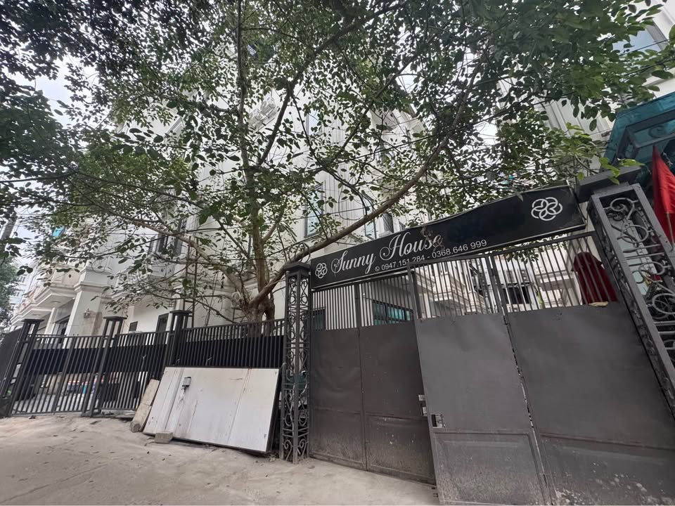 Nhà góc Đồng Quang Thái Nguyên 92m² giá 4 tỷ - Full nội thất sang trọng!