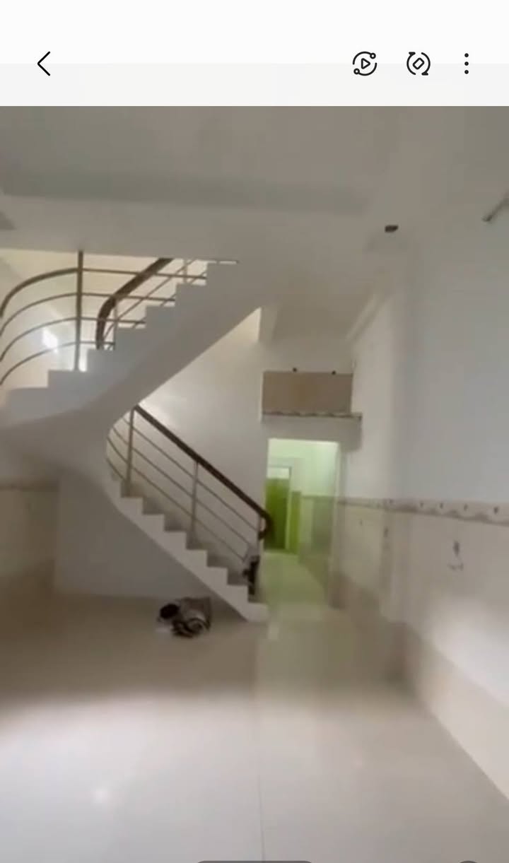 Nhà 1 Trệt 1 Lầu tại Phường 3, Mỹ Tho 46m² giá 1.3 tỷ - Dọn vào ở ngay!