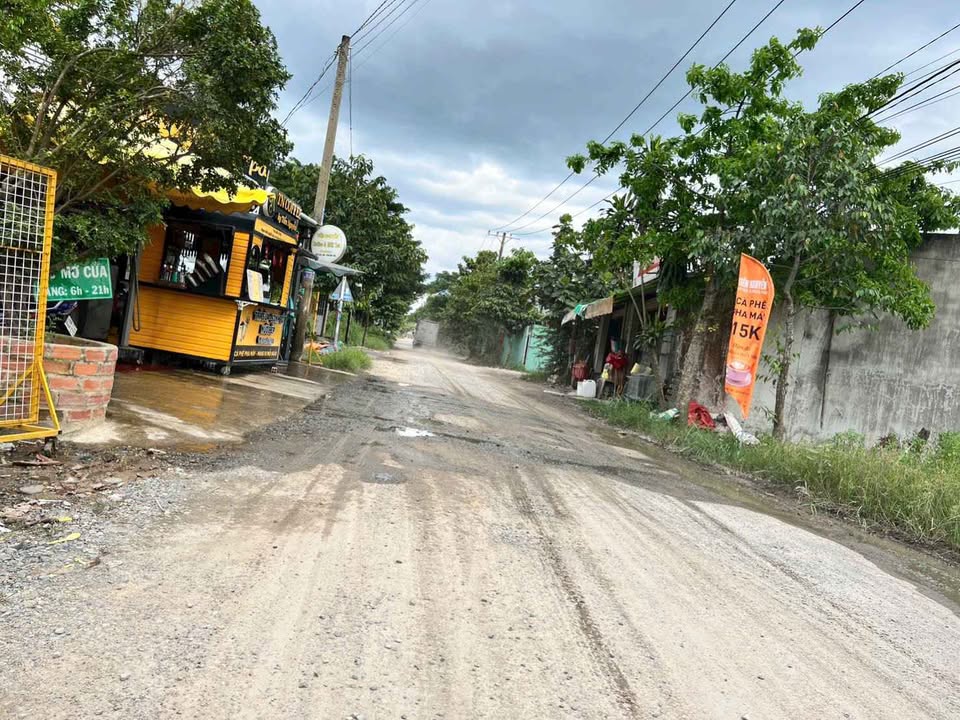 Đất vườn Đức Hòa Thượng 350m² giá 2.1 tỷ - Sổ hồng riêng, mặt tiền đường nhựa