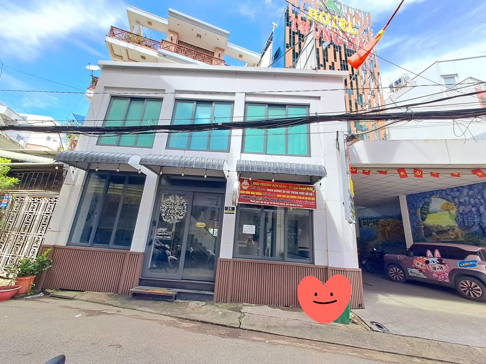 Cho thuê mặt bằng mặt tiền đường Bà Huyện Thanh Quan, Ninh Kiều, Cần Thơ - Vị trí đắc địa cho kinh doanh!