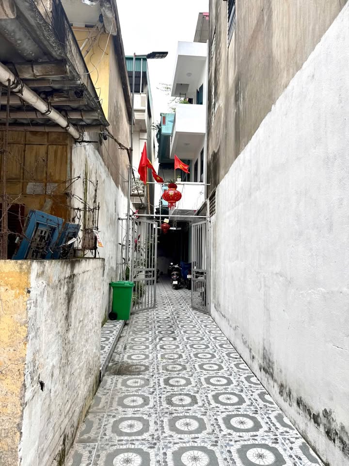 Nhà 2,5 Tầng tại Tiền Phong, Ân Thi 50m² giá chỉ 1 tỷ - Mặt tiền 4,4m