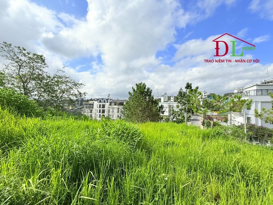 Bán đất nền Đà Lạt 548m² giá 31 tỷ - Lô góc 2 mặt tiền view thành phố đẹp