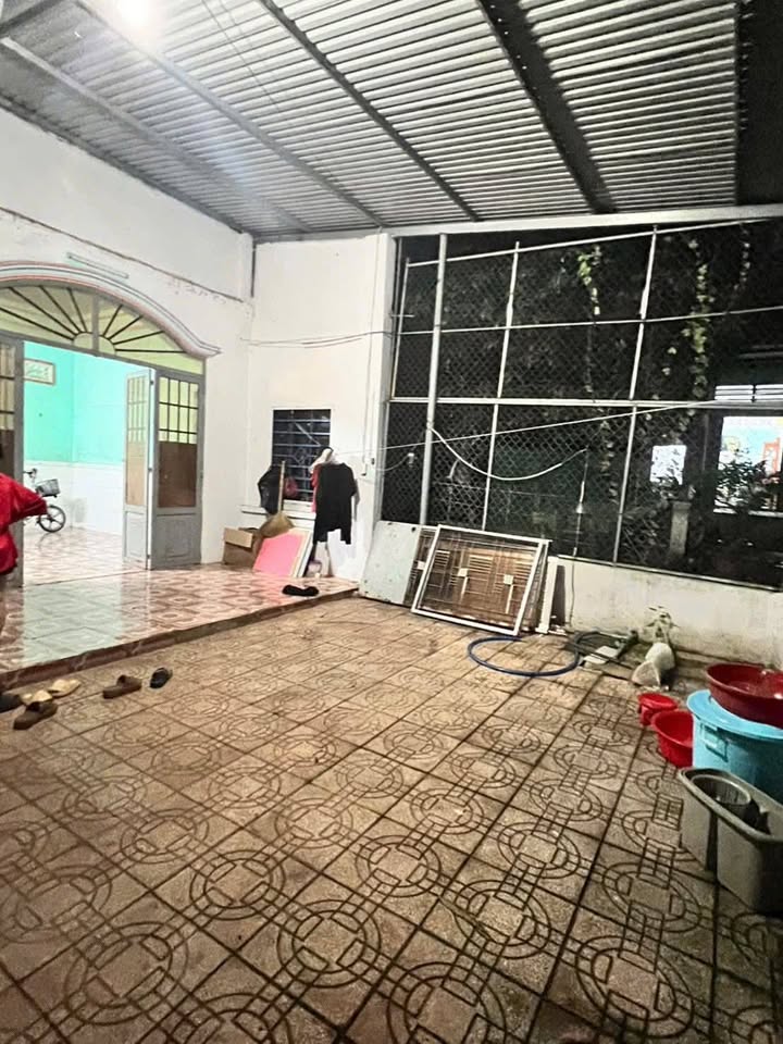 Nhà riêng Tiến Hưng, Đồng Xoài 210m² giá 999 triệu - Cơ hội đầu tư tuyệt vời!