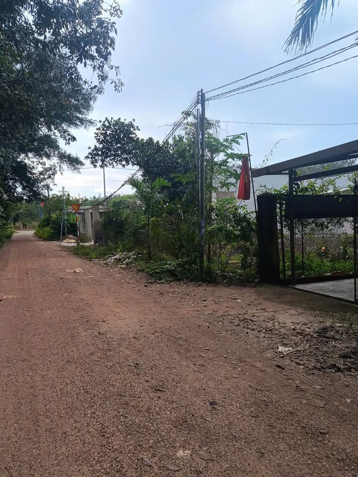 Đất nền Đất Cuốc, Bắc Tân Uyên 985m² giá 1.1 tỷ - Đầu tư sinh lời ngay!