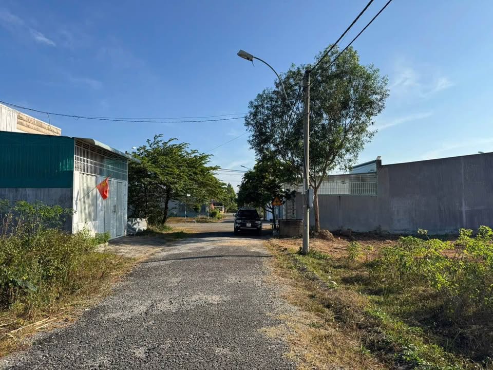 Đất nền đường Nguyễn Lân, phường Ngô Mây 156m² giá 700 triệu - Cơ hội đầu tư hấp dẫn!