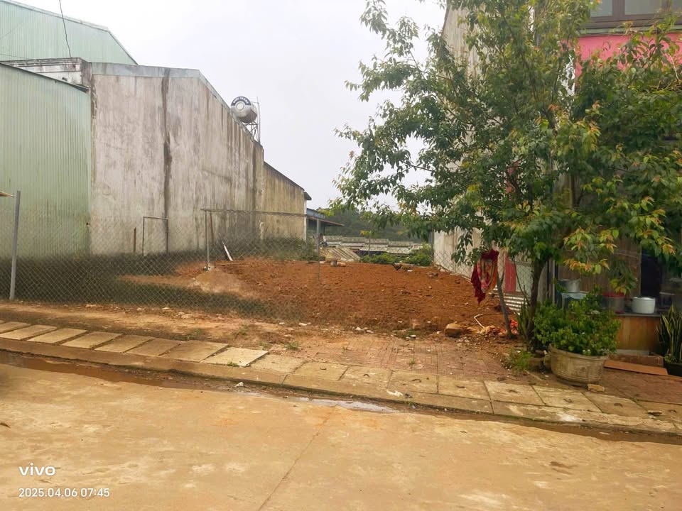 Đất mặt tiền kinh doanh Măng Đen 171m² giá 4 tỷ - Cơ hội đầu tư hấp dẫn!