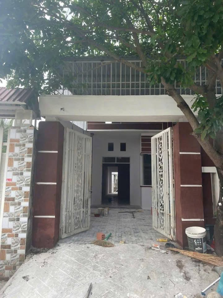 Nhà bán tại Vinh Quang, Kon Tum 140m² giá 700 triệu - An ninh tốt, gần trường học!