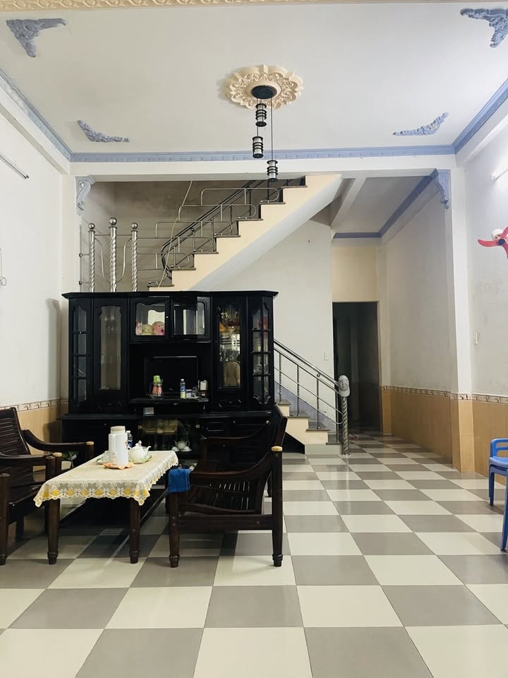 Nhà 2 tầng Nguyễn Xí, Đà Nẵng 125m² giá 7.6 tỷ - Không thể bỏ lỡ!