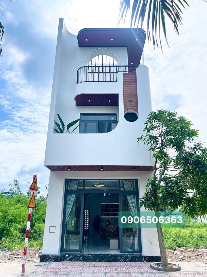 Townhouse The Sol City Bình Chánh 75m² giá 4.6 tỷ - Chính chủ bán, hoàn công đầy đủ!