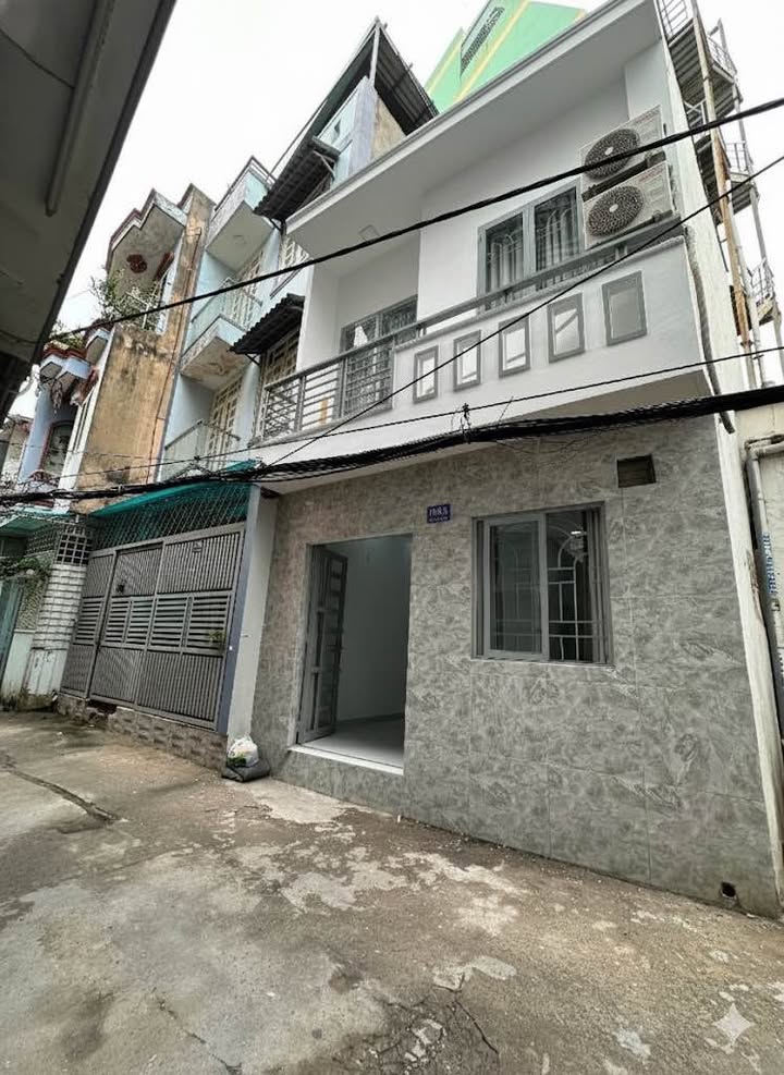 Nhà phố Gò Vấp đường Quang Trung 26m² giá thỏa thuận - Vị trí đắc địa gần sân bay!