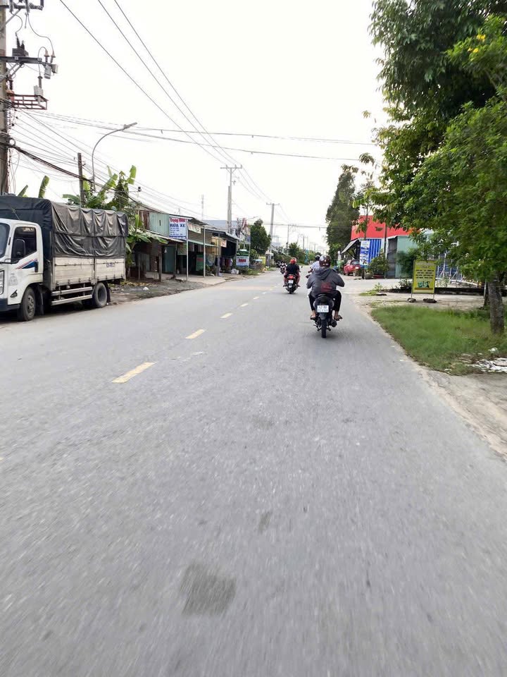 Đất mặt tiền đường Nguyễn Thông, phường Bình Tâm, 202.5m² chỉ 2.5 tỷ - Cơ hội đầu tư tuyệt vời!