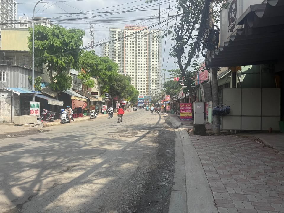 Đất Mặt Tiền Đường Lê Văn Thịnh Thủ Đức 733m² giá 95.3 tỷ - Cơ hội đầu tư hấp dẫn!