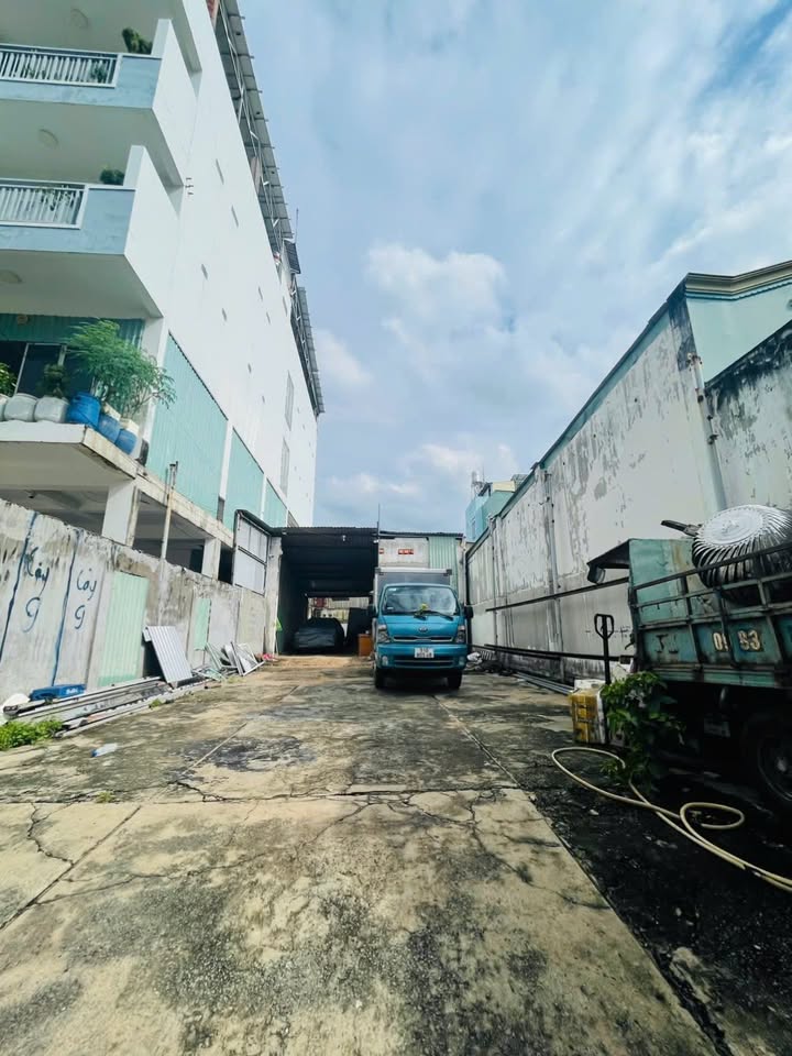 Đất Hẻm Xe Tải Đường Số 8 Linh Xuân 245m² giá 10.8 tỷ - Cơ hội đầu tư sinh lời!