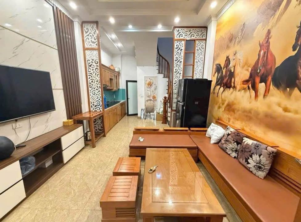 Nhà 5 tầng mặt tiền 5m tại Xuân Đỉnh, 32m² - Sổ hồng chính chủ, giá thỏa thuận!