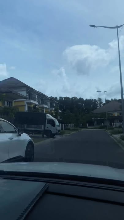 Biệt thự EcoLakes Mỹ Phước 250m² giá 5 tỷ - Thiết kế sang trọng, đầy đủ tiện ích!