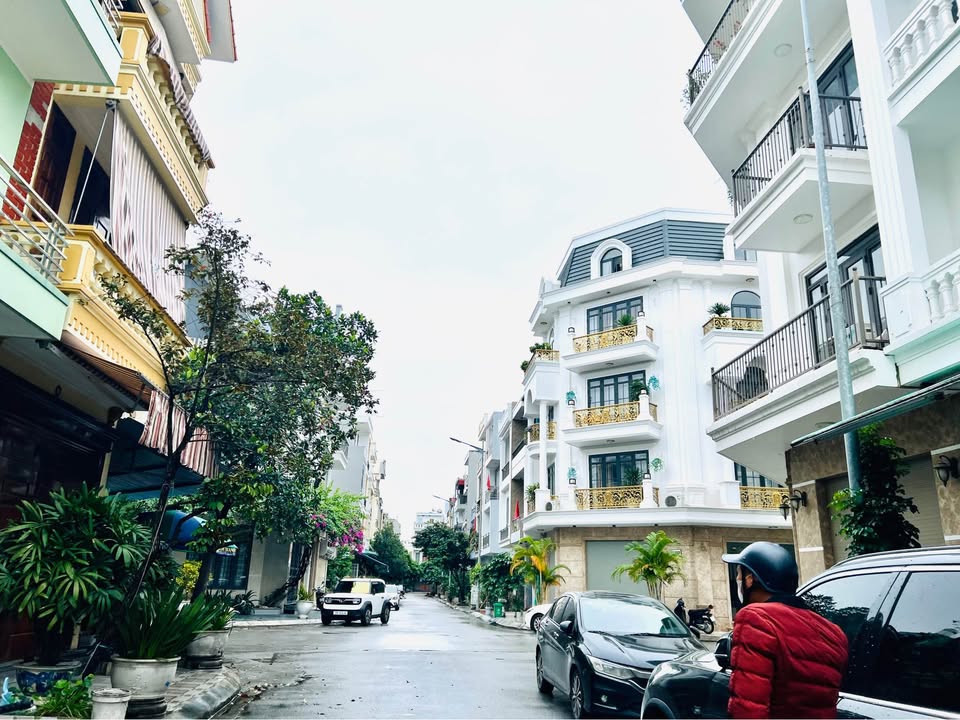 Nhà 4 tầng TDC Vinhomes Riverside Hồng Bàng 40m² giá 4 tỷ - Cơ hội cực hiếm!