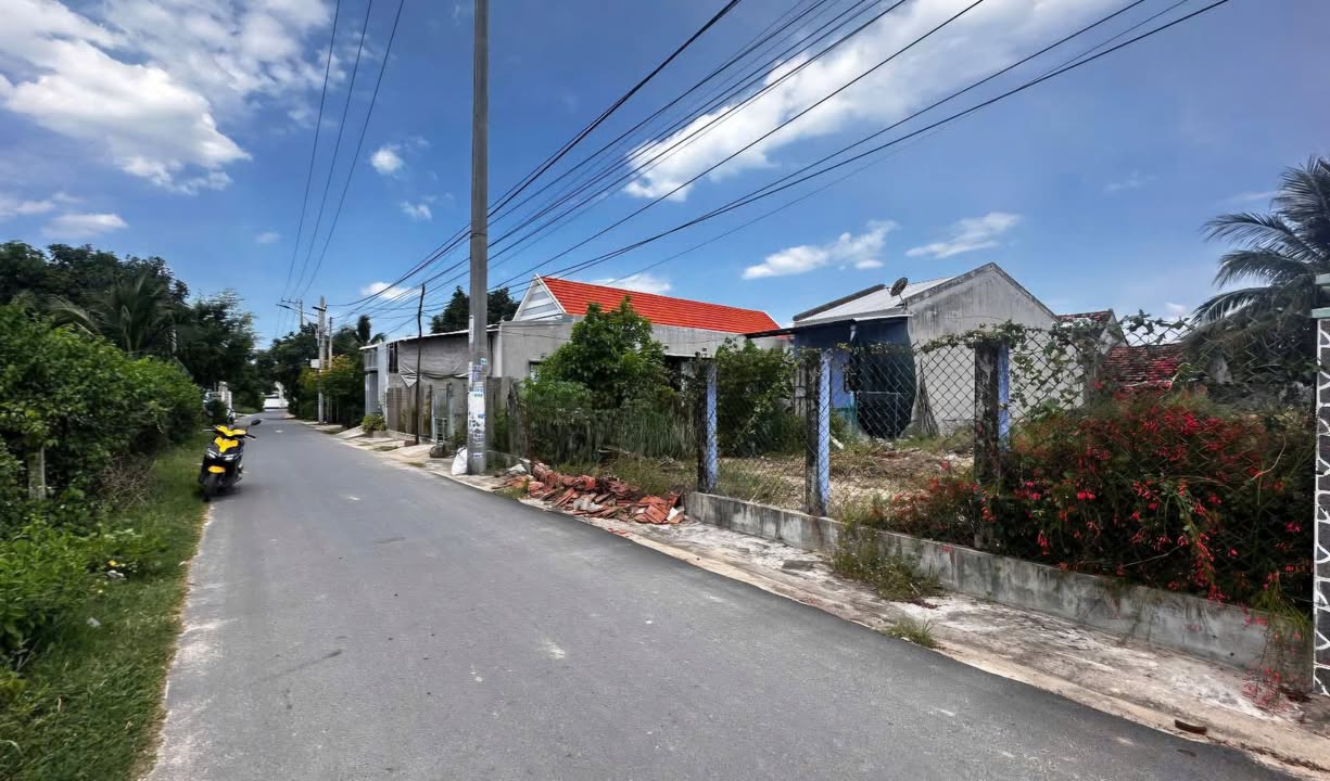 Đất nền Vạn Lương 208m² giá 1.1 tỷ - Đường nhựa, thổ cư sẵn sàng xây dựng!