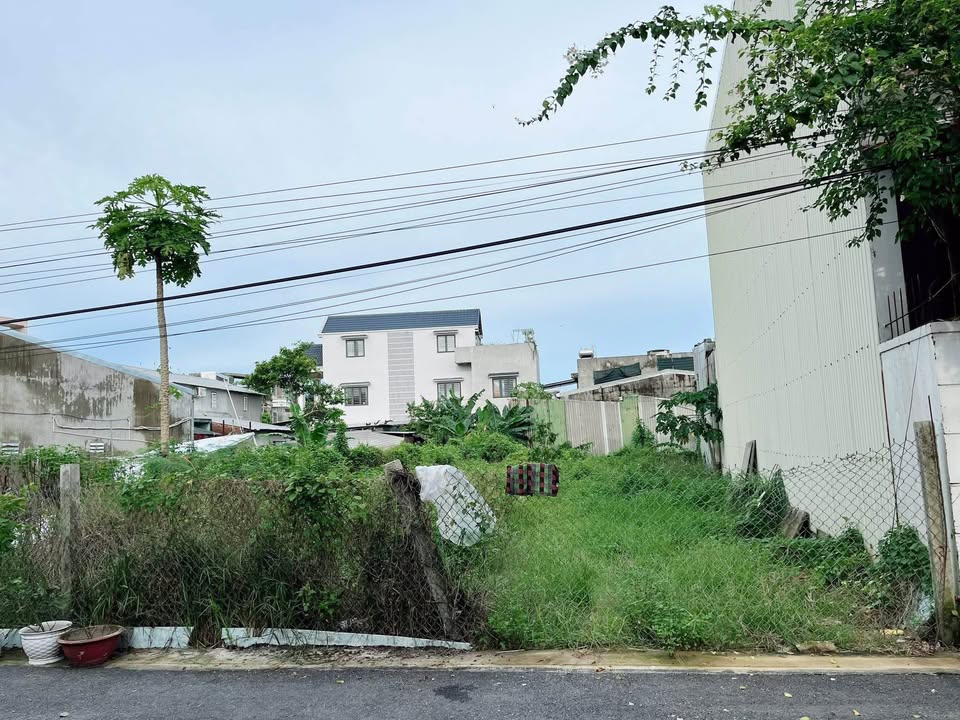 Đất nền Hẻm 363 Nguyễn Trãi, 120m² giá 1.6 tỷ - Hướng Tây tài lộc!