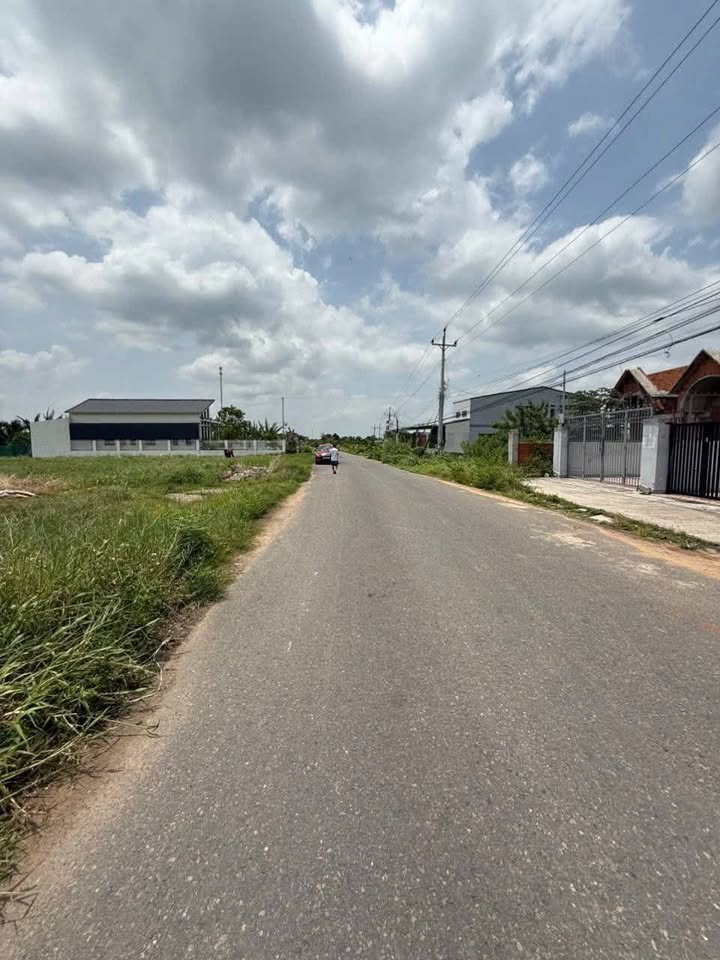 Đất thổ cư 600m² mặt tiền 45m tại xã Hàm Liêm, giá thỏa thuận - Cơ hội đầu tư hấp dẫn!