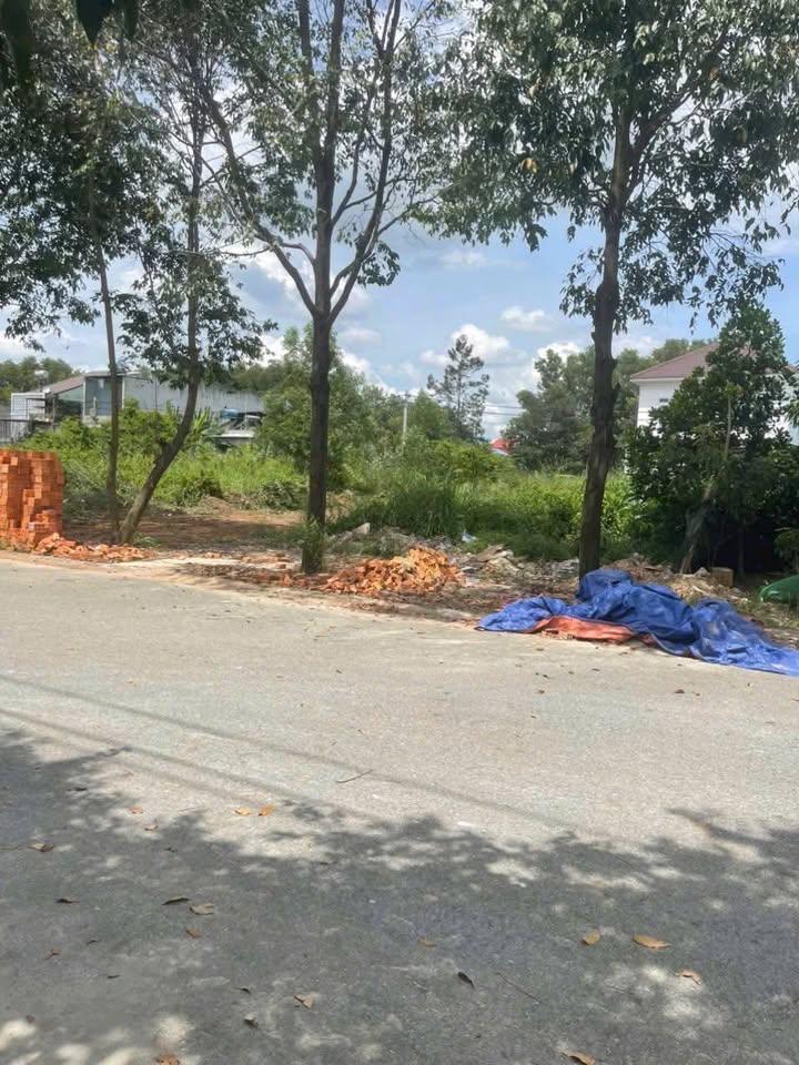 Đất nền Thới Hòa, Bến Cát 150m² giá 1.7 tỷ - Sổ đỏ chính chủ, xây dựng tự do!