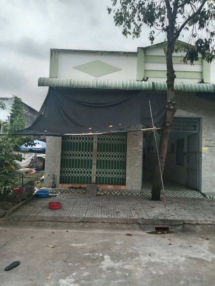 Căn trọ đường DL11, phường Mỹ Phước, 150m² giá 2.5 tỷ - Cơ hội đầu tư sinh lời!