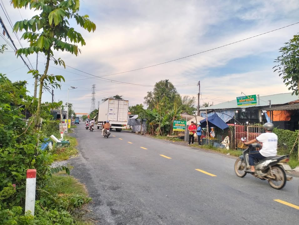 Đất mặt tiền đường DT854 xã Phú Hựu 409m² giá 3.1 tỷ - Đầu tư sinh lời tốt!