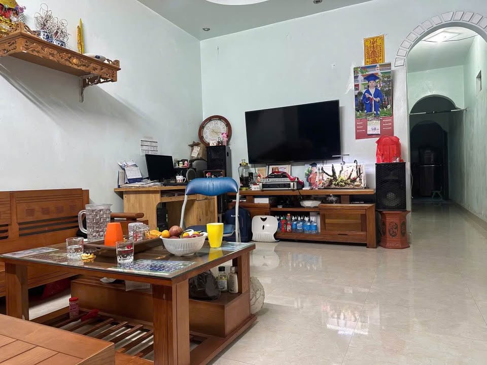 Nhà bán tại Nam Ngạn, Thanh Hóa - Diện tích 66m² giá 2 tỷ - Cơ hội hiếm có!