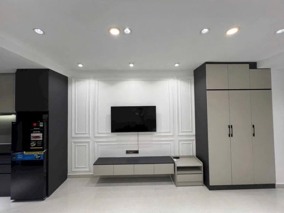 Căn hộ Saigon Royal Quận 4 40m² giá 13 triệu - Full nội thất cao cấp!