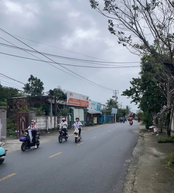 Đất mặt tiền 615 Tam Thăng 120m² giá chỉ 1 tỷ - Cơ hội đầu tư tuyệt vời!