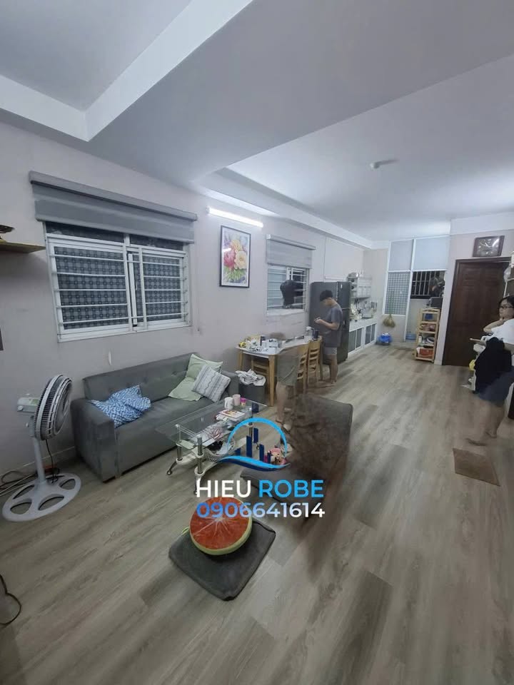 Căn hộ cho thuê H2 Hoàng Diệu Quận 4 76m² giá 14 triệu - Full nội thất, view đẹp!