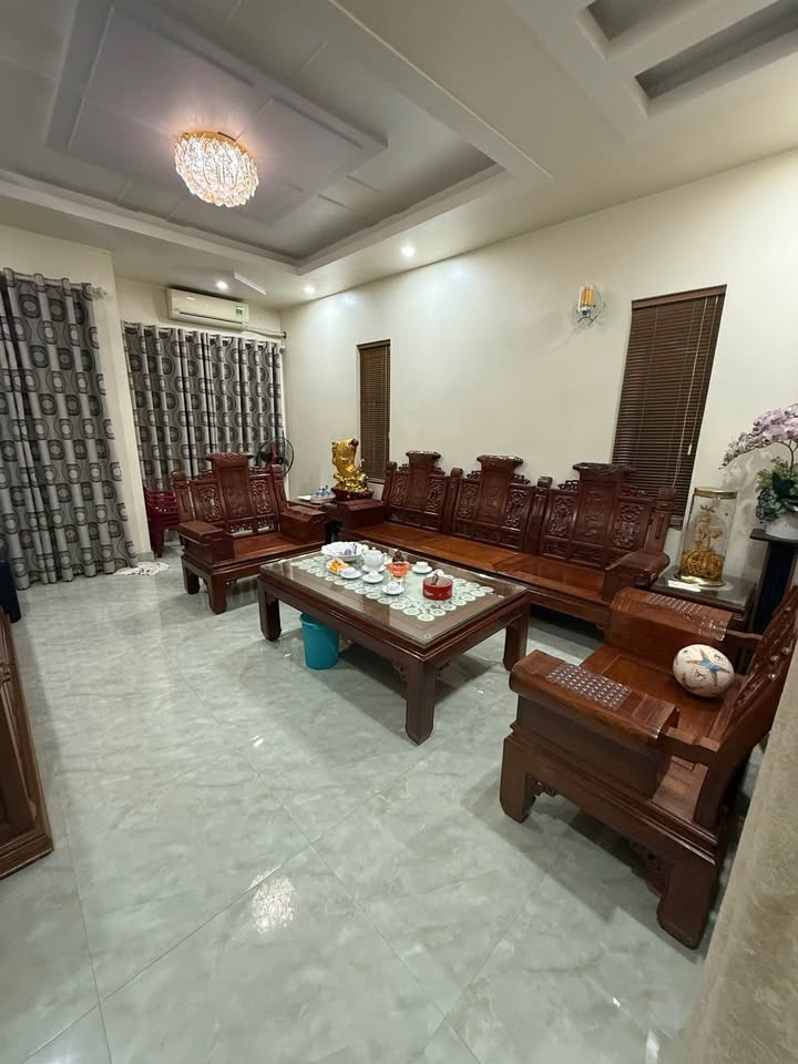 Nhà mặt đường 359 Thủy Nguyên 54m² giá 9 tỷ - Vị trí kinh doanh sầm uất!