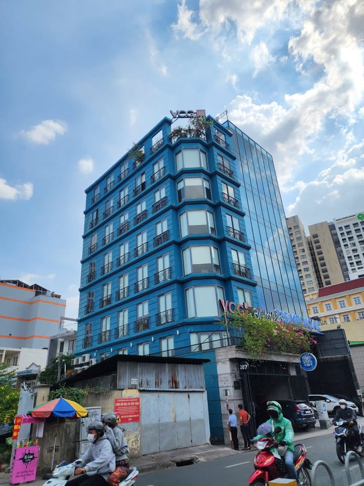 Nhà phố cho thuê mặt tiền Hoàng Văn Thụ, Phú Nhuận 175m² giá 100 triệu - Cơ hội đầu tư sinh lời!