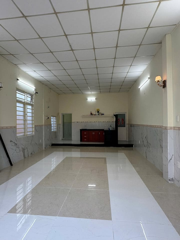 Nhà cho thuê mặt tiền Tô Hiến Thành 60m² giá 15 triệu - Kinh doanh mọi lĩnh vực!