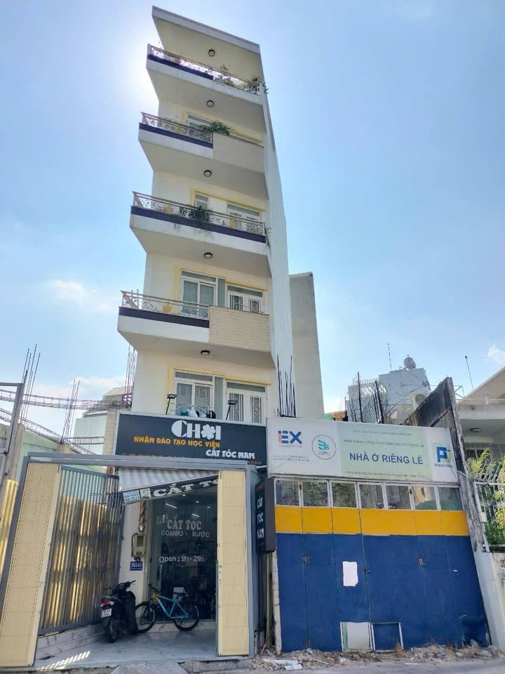 Nhà mặt tiền kinh doanh Nguyễn Văn Đậu 57m² giá 14.8 tỷ - Sẵn sàng sinh lời!