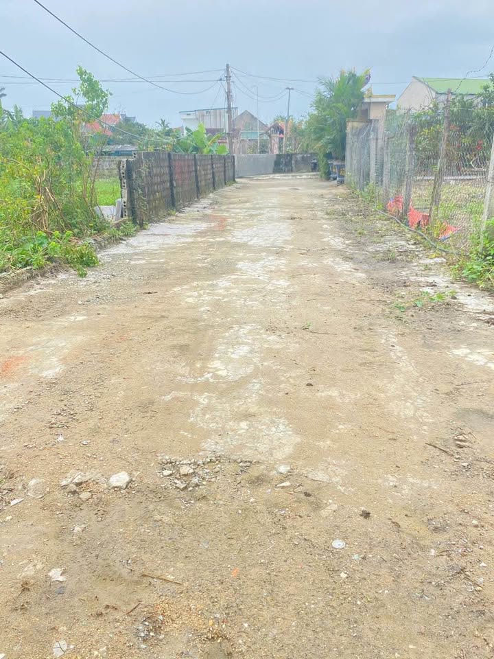 Đất thổ cư mặt tiền đường Nghi Kim 103m² giá 2.2 tỷ - Gần trường học