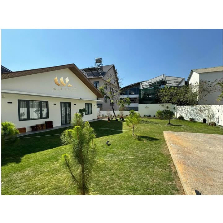 Biệt thự sân vườn đường Yersin Đà Lạt 742m² giá 60 tỷ - Đầu tư sinh lời bền vững!