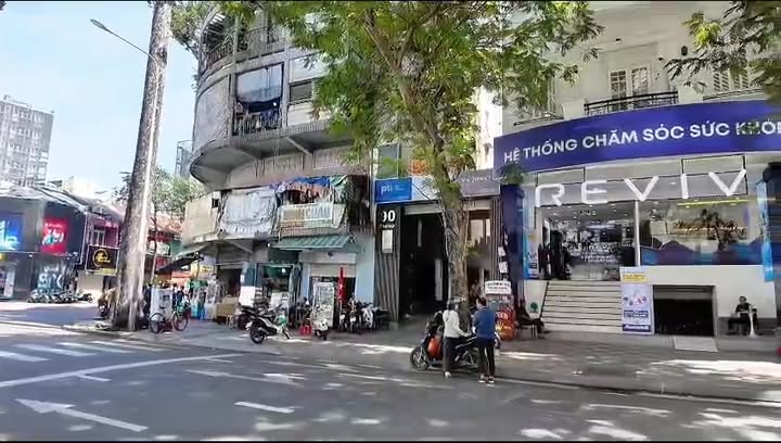 Bán tòa nhà mặt tiền đường Pasteur, Quận 1 - Diện tích 134m², giá 200 tỷ thương lượng!