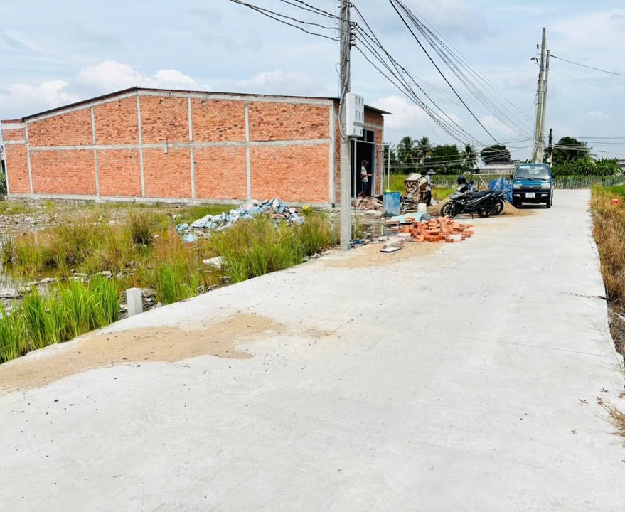 Đất nền 125m² xã Nhựt Chánh, Bến Lức - Giá chỉ 800 triệu!