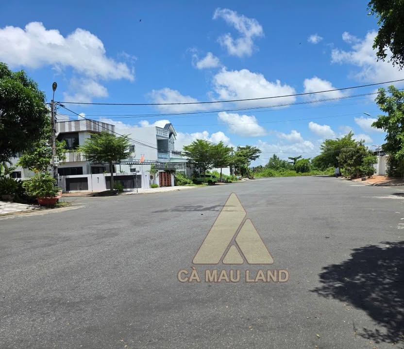 Đất nền Tân Xuyên Cà Mau 118.9m² giá 1.1 tỷ - Gần sông thoáng mát!