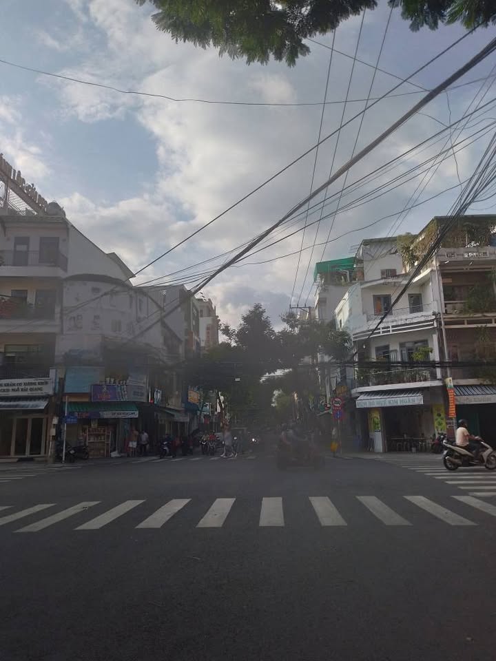 Nhà mặt phố 150 Ngô Gia Tự, Nha Trang 46.7m² giá 15.9 tỷ - Kinh doanh sầm uất!