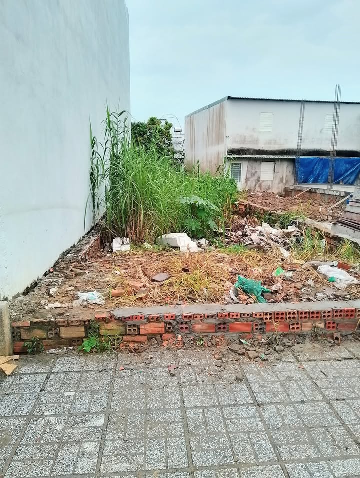 Đất thổ cư Long Xuyên 75,6m² giá 3.5 tỷ - Tiềm năng tăng giá mạnh!