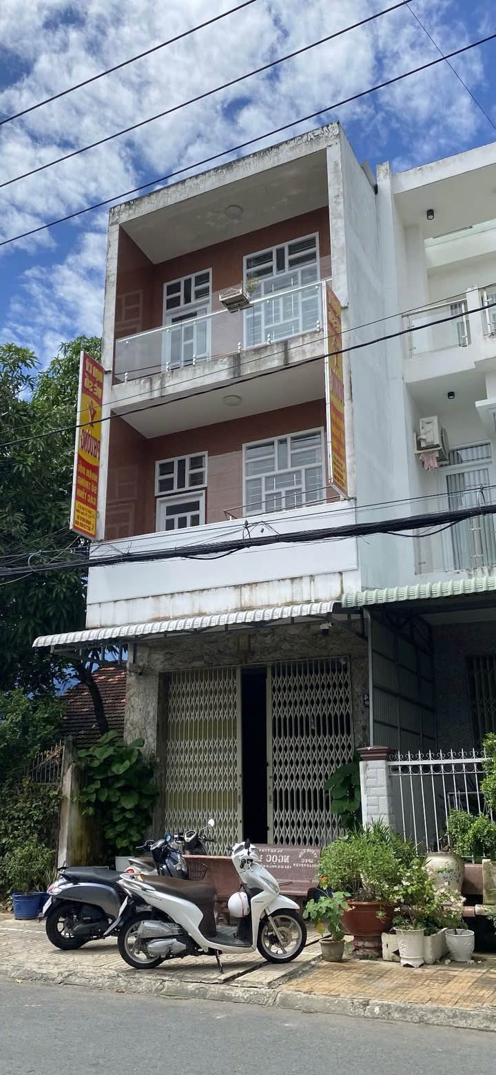 Nhà phố 224 Lê Lợi, Phường 1, Cao Lãnh, 123m² giá 7 tỷ - Đầu tư sinh lời cao!